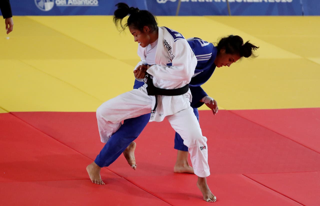 El combate duró siete minutos que parecieron una eternidad para la aguerrida panameña.