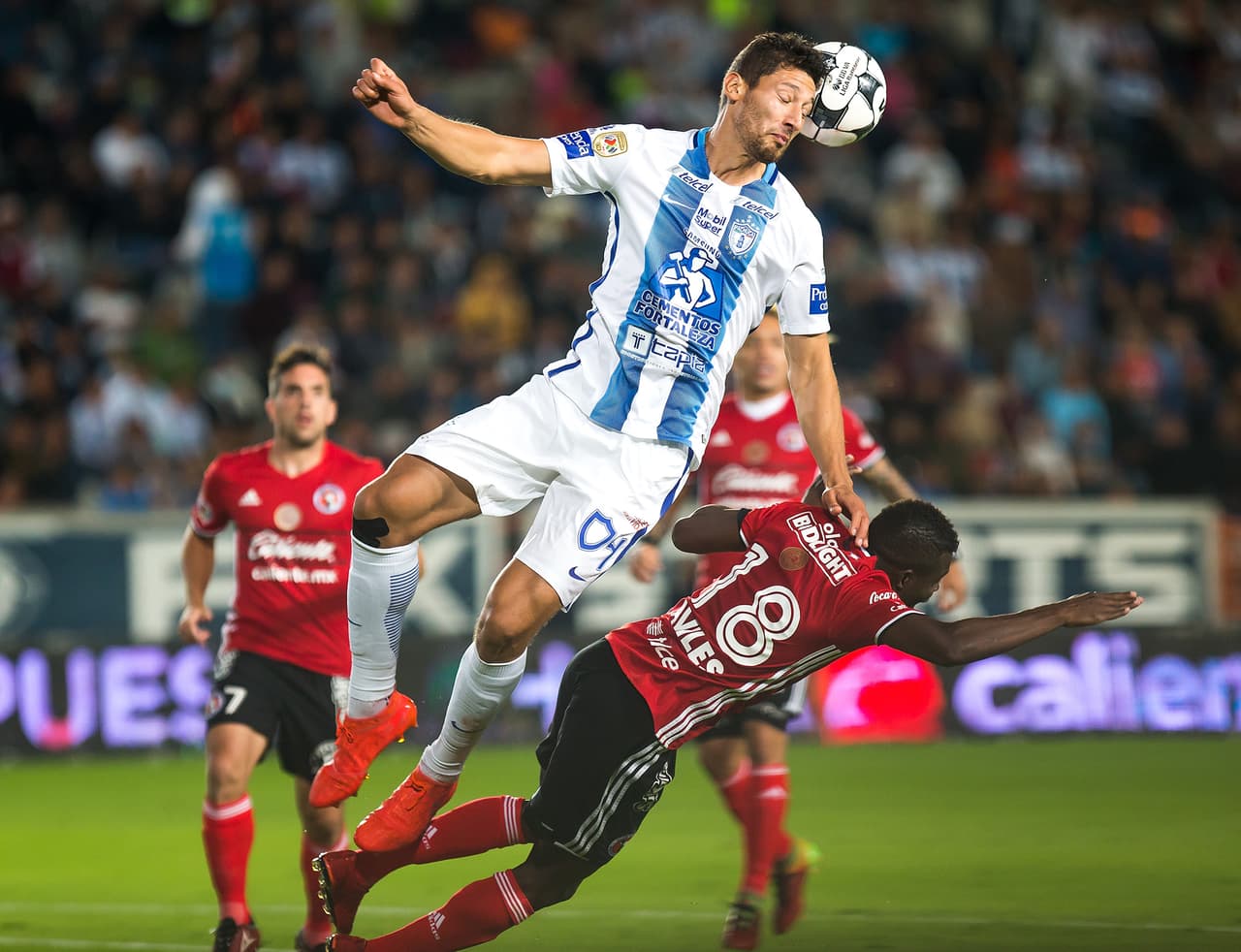 En seis encuentros entre Pachuca y Xolos en el Hidalgo los Tuzos nunca han perdido con el cuadro fronterizo. Su saldo es de tres triunfos y tres empates.