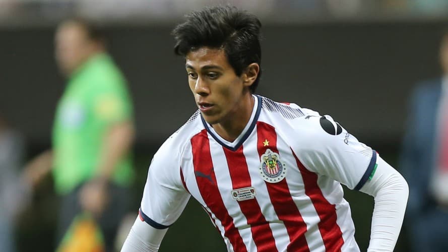 Página especializada revela la nueva playera de Chivas