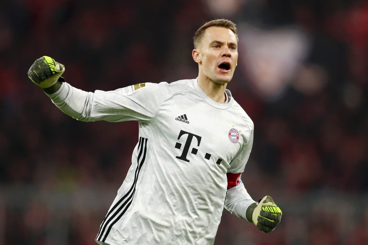 Por Bayern marcaron Lewandowski (17’, 76’) y Gnabry (47’). El autogol fue de Hummels (80’).