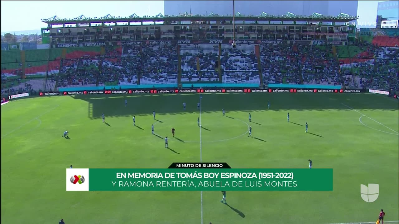 Arranca el partido y la pelota está en juego.