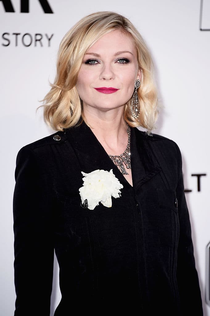 “Para mí, es el director”, dice ella. “Realmente interpretaría cualquier papel. Realmente no tengo a nadie a quien me muera por interpretar”.