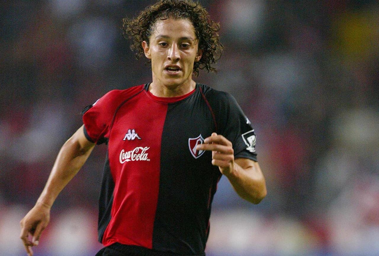 En dos temporadas, Guardado disputó 64 partidos y anotó 6 goles con Atlas, que le permitió destacarse en la Liga MX y estar en la mira del fútbol europeo.