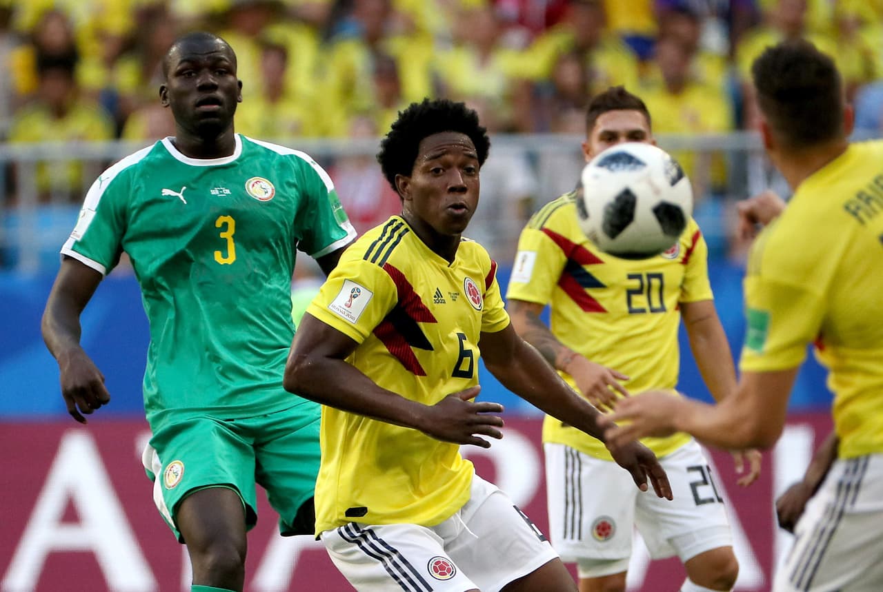 En medio de la lucha del balón sin que ninguno tuviera mayor claridad, ambos equipos se fueron al descanso con la igualdad.
