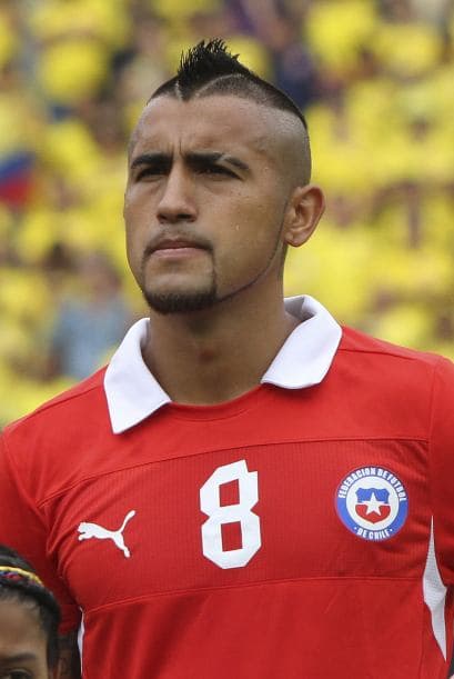 Arturo Vidal:Aparte de meter goles importantes para la selección chilena, Vidal es el líder y organizador de juego de su escuadra.Más de ¡Golazo Extra!