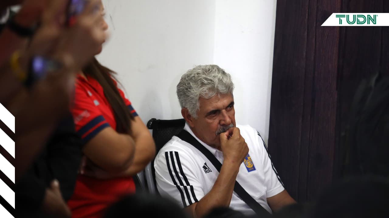 ‘Tuca’ Ferretti: “Si no quiero jugar, no pongo la pelota en juego”
