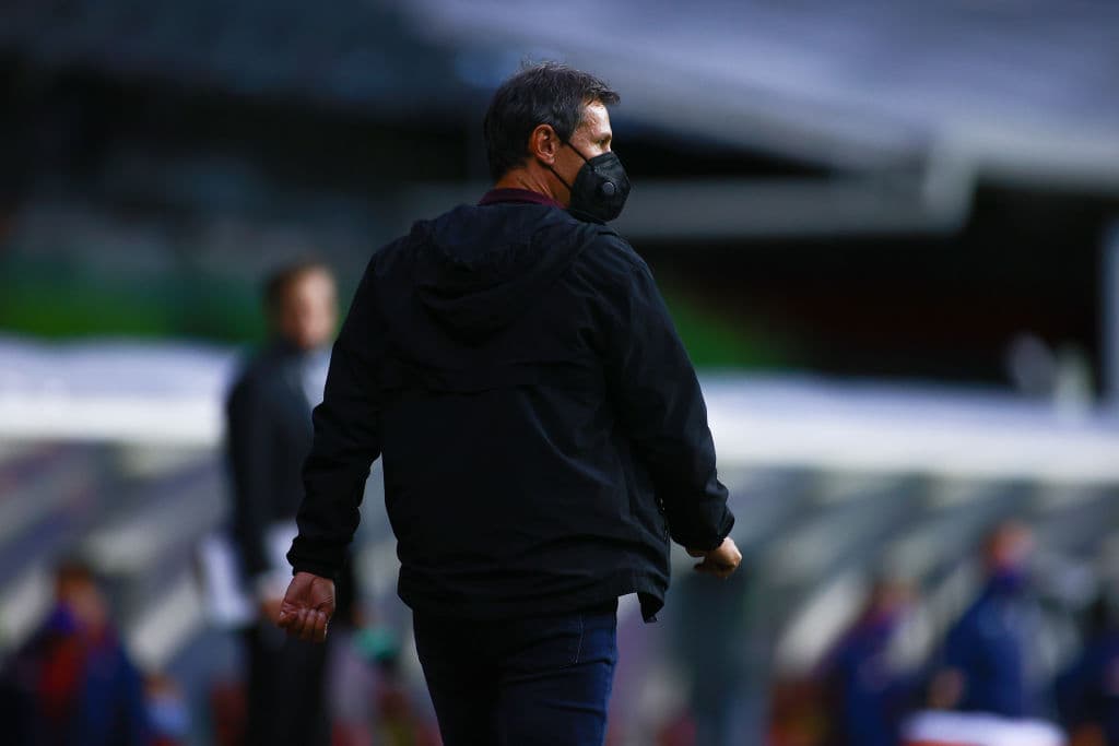 Gabriel Caballero, técnico de FC Juárez.