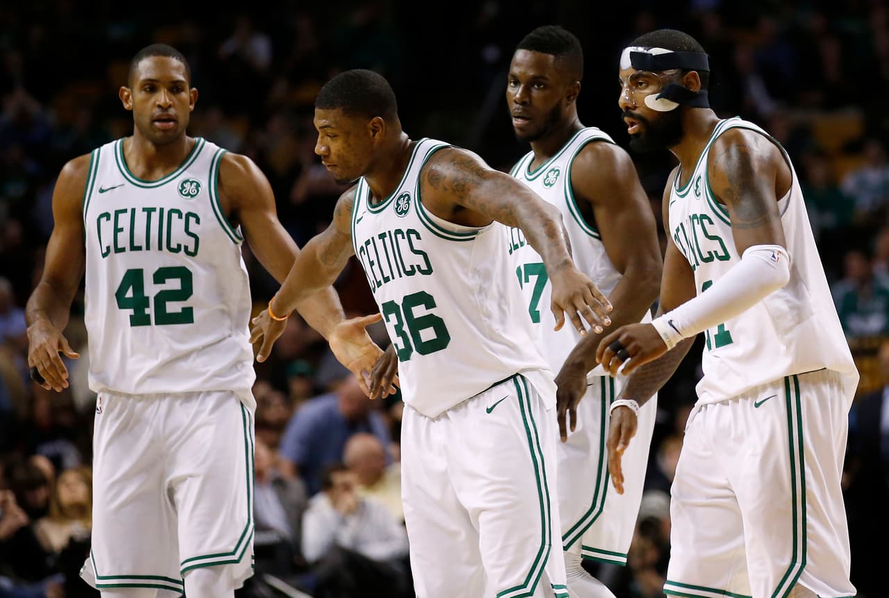 Kyrie Irving anota 36 para darle la victoria a los Celtics 108 x 97 ante los 76ers