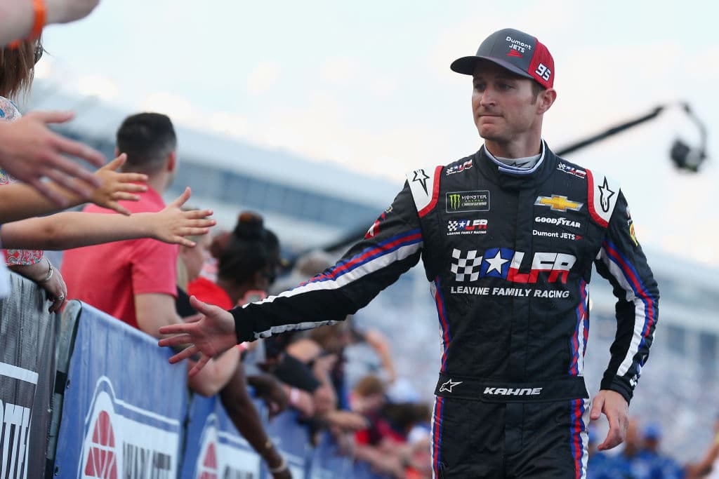 El 16 de agosto de 2018, anuncio su retiro de la Nascar, por lo que solo hasta esta temporada podrán verlo de nuevo en las pistas.