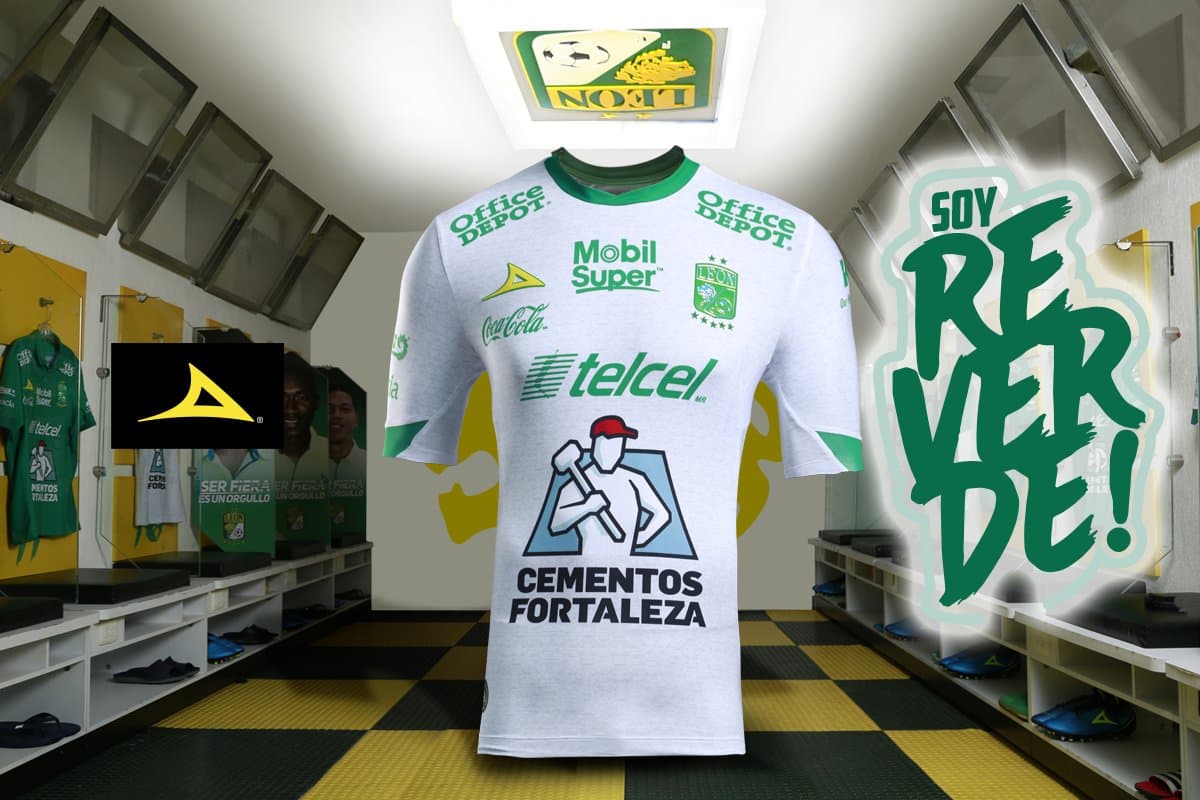 Jersey visitante del Club León 2018/19 encuéntrala en 
<a href="https://www.univisiondeportesfanshop.com/storeitems?ss=leon" target="_blank">Univisión Deportes Fan Shop</a>.