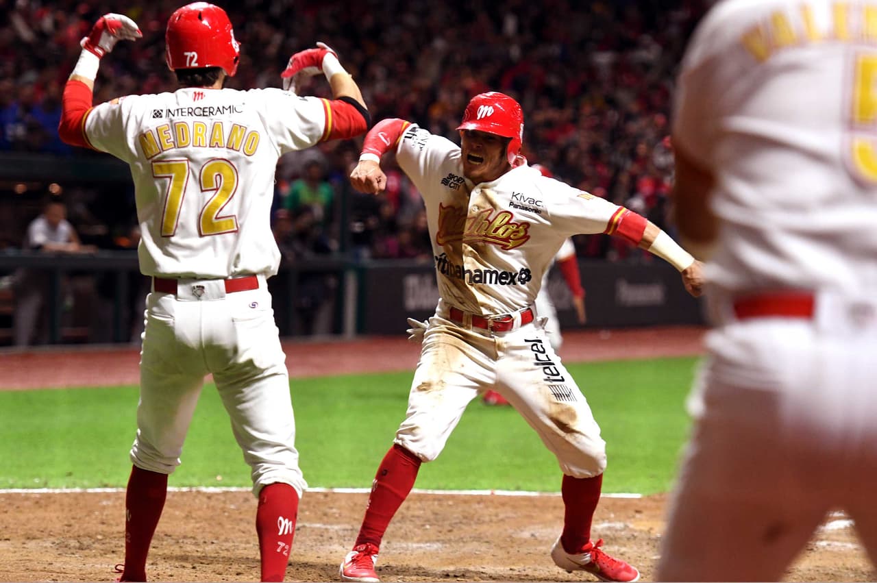 Los Diablos Rojos remontaron en la novena entrada y dejaron en el terreno a los Tigres para forzar al séptimo juego de la serie.