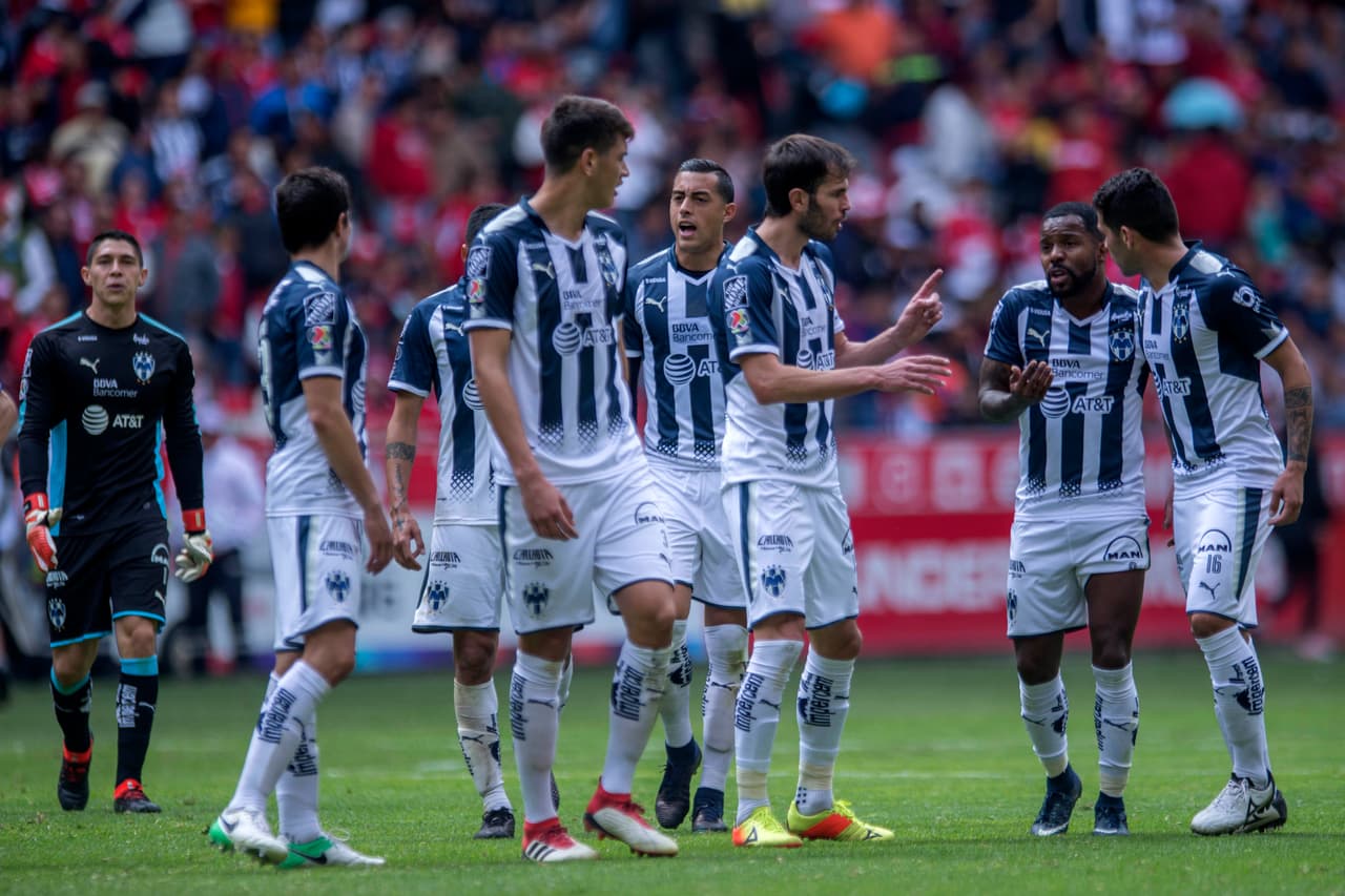 Monterrey se tuvo que resignar a la derrota en su visita al Nemesio Díez contra el Toluca, que frente a su gente se impuso 2-1 y le arrebató el invicto.