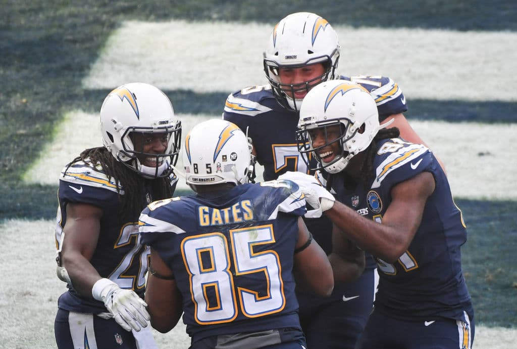 <b>7) Los Angeles Chargers (7-3)</b>. Seis victorias al hilo se fueron al caño con la inesperada derrota ante los Broncos. ¿Lección de humildad? Los Chiefs, sin embargo, siguen a tiro de piedra.