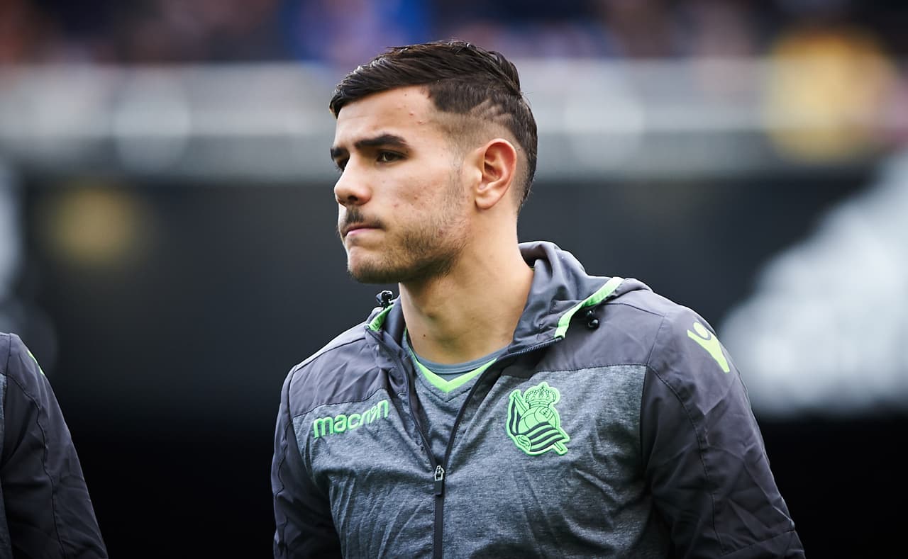 Por último, ha dos posibilidades de jugadores que están a préstamo: una de ellas es 
<b>Theo Hernández, </b>aunque para la prensa no tiene condiciones para ganarse la titular del Madrid.