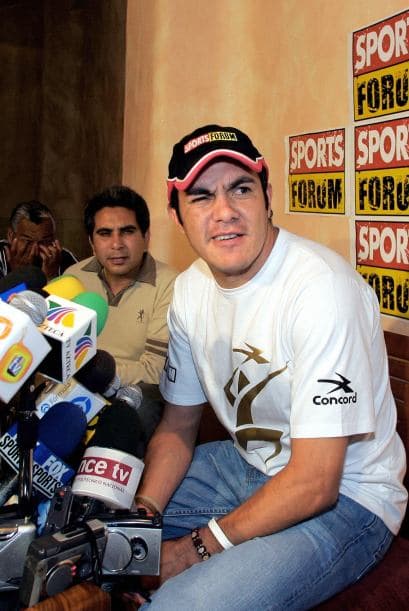 La mala relación comenzó cuando ambos estaban en el América pero detonó cuando Lavolpe era el estratega del Atlas con un festejo del futbolista, la vida los reencontró en selección nacional pero Lavolpe no consideró a Blanco afirmando que no encajaba en su esquema táctico.