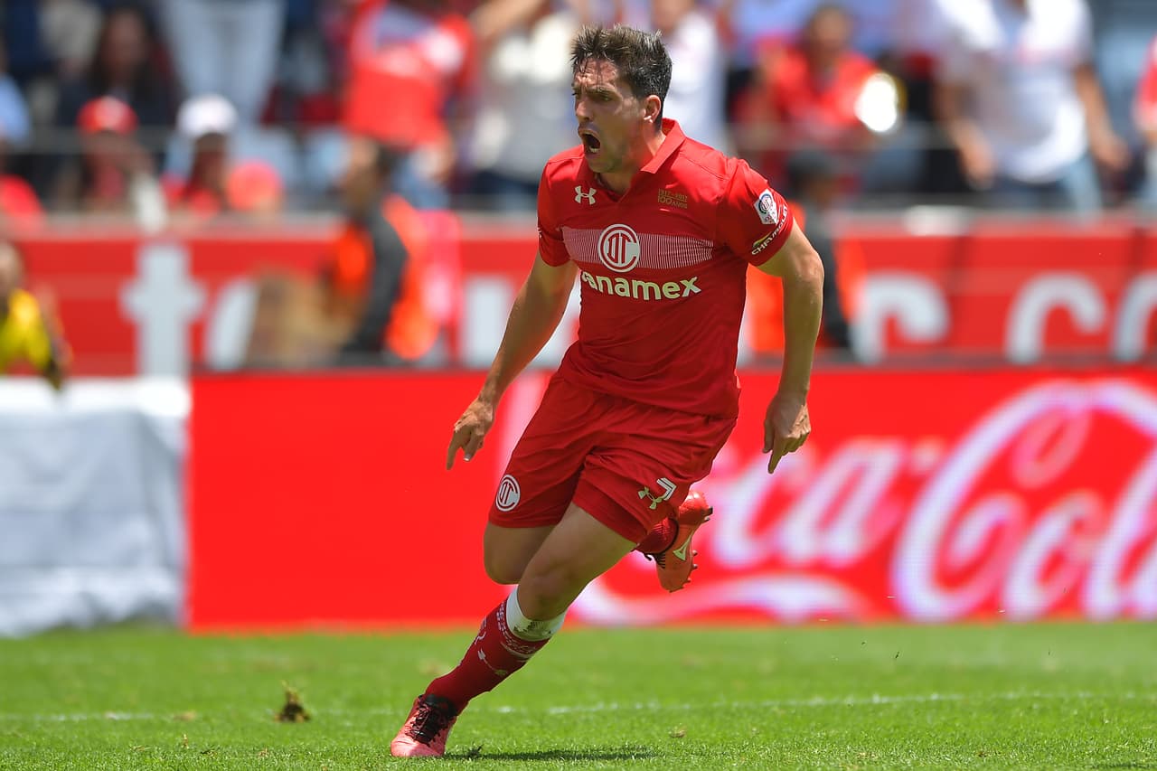 Saluden al Superlíder. Toluca recobra el liderato general tras el empate en casa contra los Rayados de Monterrey.