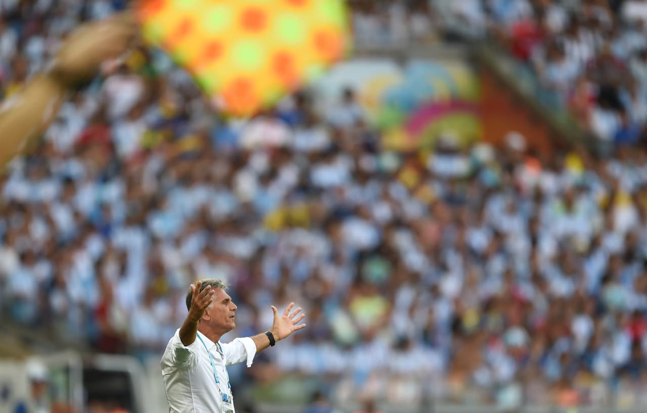 Sin embargo, Irán fue última de su grupo (con Argentina, Nigeria y Bosnia) ya que su nómina era de escasos nombres rutilantes.