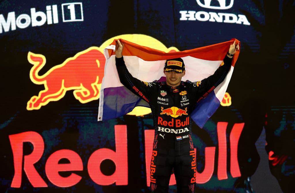 Max Verstappen renueva su contrato con Red Bull hasta 2028