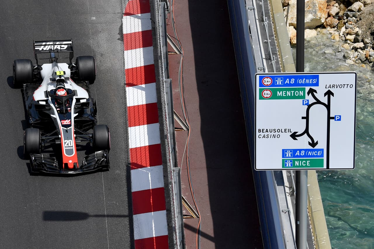 <b>19. Kevin Magnussen (Haas) - Mejor tiempo: </b>1:13.393
<b> - Vueltas: </b>12