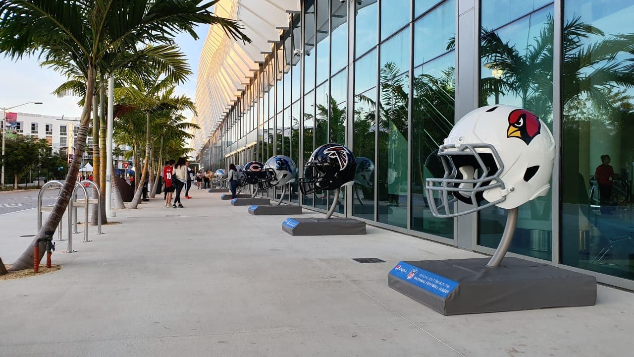 Falta menos de una semana para vivir la pasión del Super Bowl LIV entre Chiefs y 49ers pero la afición ya disfruta al máximo de la NFL Experience.