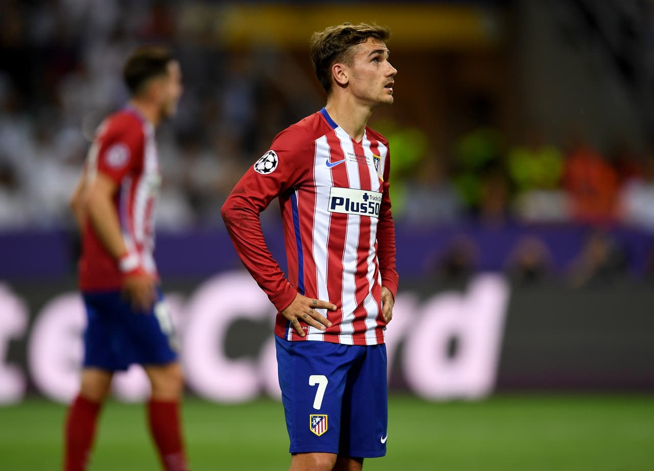 El crack francés quedó en shock tras su falla para empatar pues sabía que desperdició una gran oportunidad para que su equipo reviviera en la final.