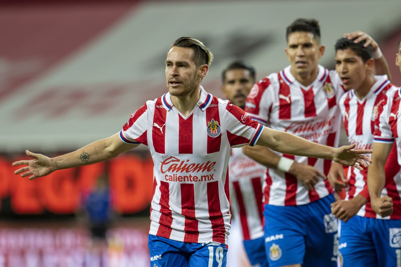 Las Chivas superan al Necaxa y van a Cuartos de Final | El conjunto del ‘Midas’ venció por la mínima al cuadro del ‘Profe Cruz’ y ya piensan en la siguiente ronda.