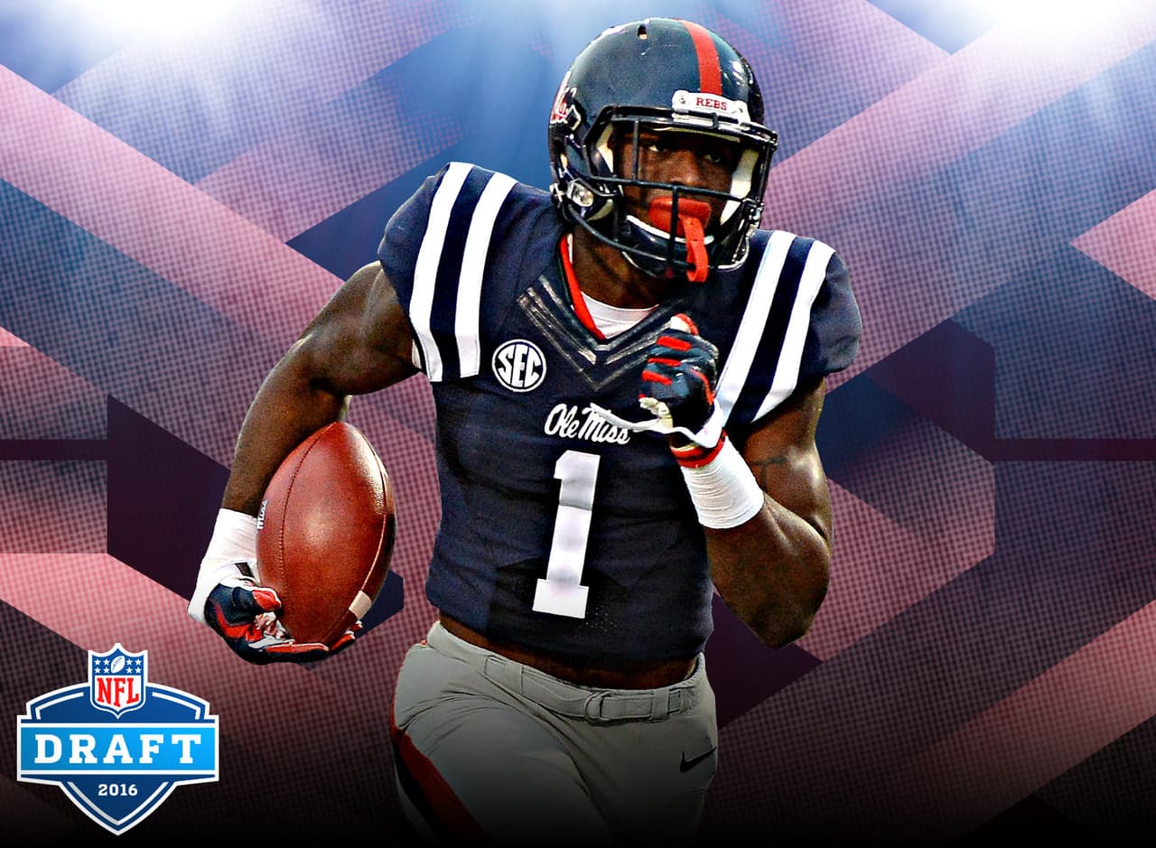 8.- Los receptores del SEC.- Laquon Treadwell de Ole Miss se podría convertir en el séptimo receptor del SEC seleccionado en la primera ronda desde el 2010, uniéndose a un impresionate grupo: Amari Cooper (Alabama), Mike Evans (Texas A&M), Odell Beckham Jr. (LSU), Cordarrelle Patterson (Tennessee), A.J. Green (Georgia) y Julio Jones (Alabama).