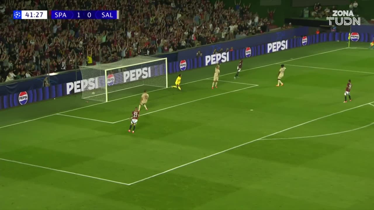 ¡Gol del Sparta y festejo a lo "Siuuu"!