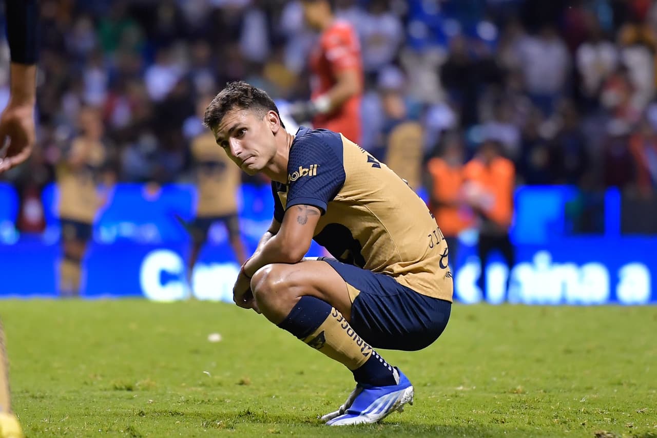 Dinenno sobre Pumas: "Lo único que queda es hablar con acciones"