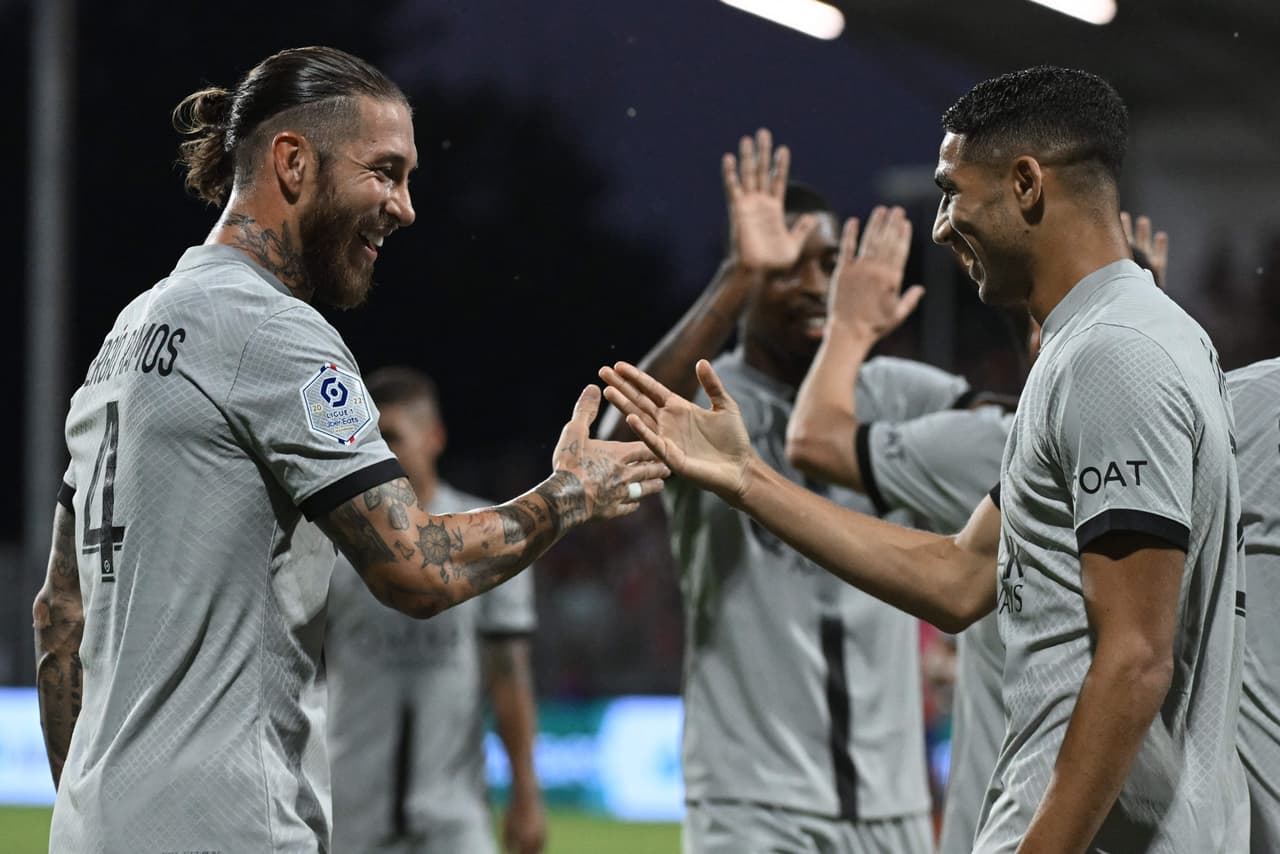 Lionel Messi y Neymar brillaron en la goleada del PSG al Clermont en el arranque de la Ligue 1.