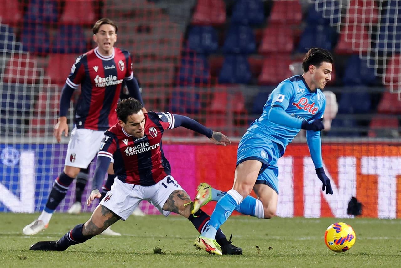 Con dos anotaciones del mexicano Hirving Lozano (20', 47'), el Napoli se lleva la victoria sobre Bologna durante la Jornada 22 y se posicionan terceros en la tabla de la Serie A.