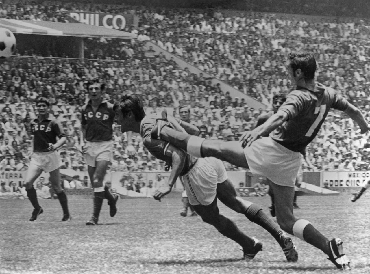 México, como local en 1970, volvió a protagonizar el primer partido de un Mundial ese 30 de mayo en un duelo que quedó empatado 0-0 contra Unión Soviética.
