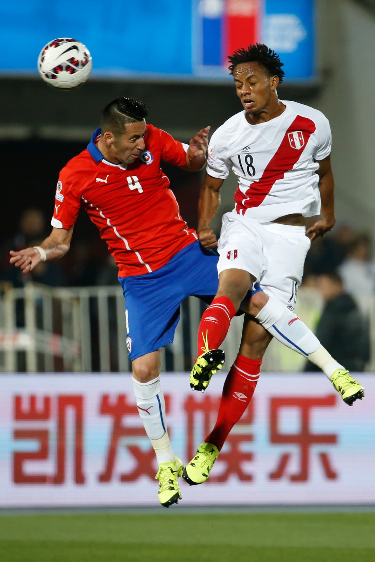 Ya en la segunda parte, Chile seguía teniendo la iniciativa del partido, y fue en busca del segundo gol desde el arranque de los últimos 45 minutos del partido.