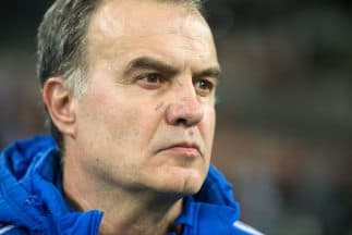 Bielsa tenía dos contratos con el Lille, uno le garantiza la totalidad de su salario