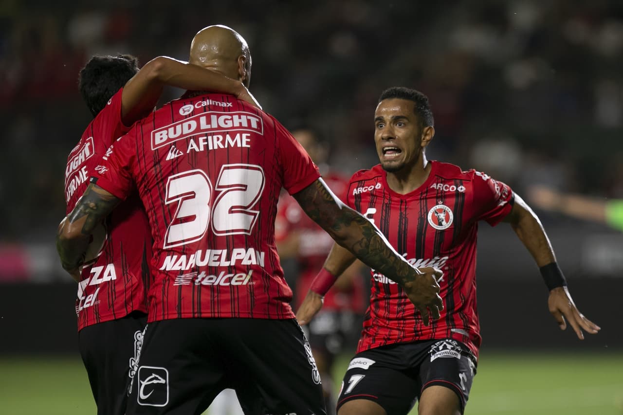 Ariel Nahuelpan anotó el primer gol de Xolos en Leagues Cup.