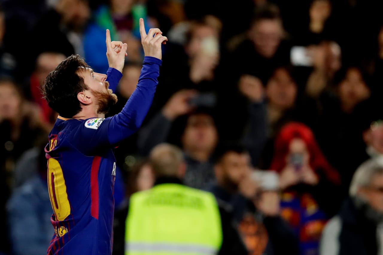 Lionel Messi. Siempre Messi. De la mano del argentino, Barcelona venció 2-1 al Alavés en partido que se les complicó más de lo esperado.