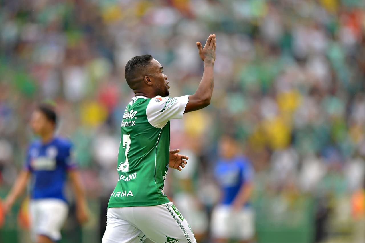 El empate llegó al minuto 90 y la emoción en el Nou Camp se desbordó.