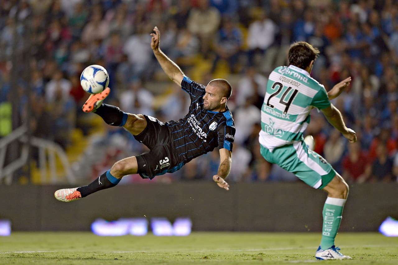 El argentino ayudó al Querétaro a llegar a su primer final del fútbol mexicano la cual perdieron dramáticamente ante Santos Laguna.