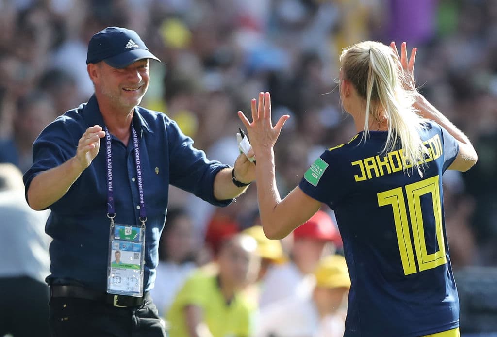 Peter Gerhardsson, técnico de la Selección Femenina de Suecia, semifinalista de la pasada Copa Mundial.