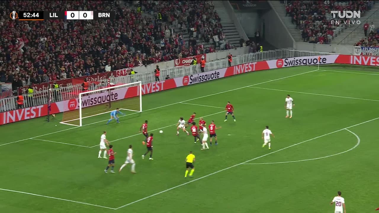 ¡GOL!  anota para Lille. Hamza Igamane