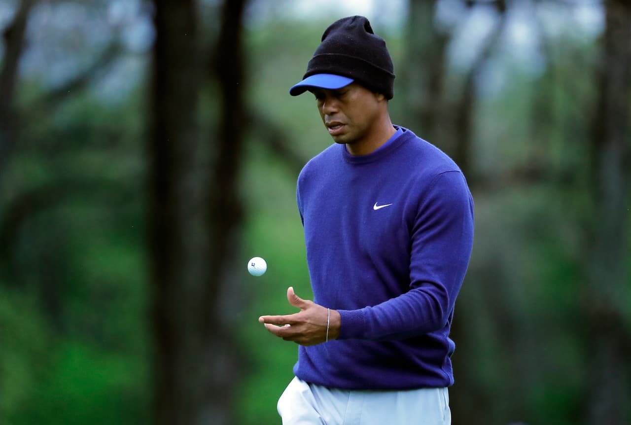 Tiger Woods tuvo su primer día de prácticas en el Bethpage State Park, donde se disputará el PGA Championship, el segundo Major de golf del año. Tras el triunfo en Augusta, el estadounidense quiere su 'grande' número 16.
