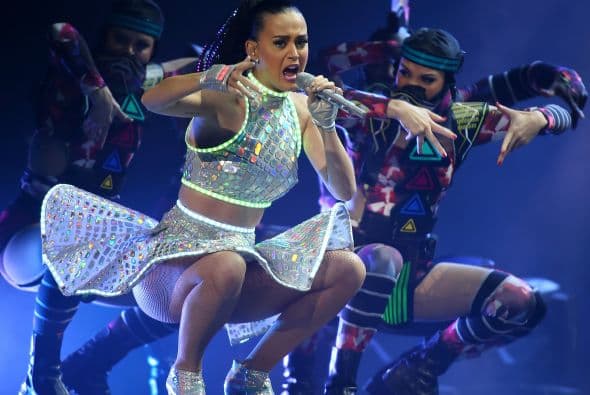 La hermosa voz y presencia de Katy Perry engalanará el medio tiempo del Super Bowl XLIX en Arizona. Checa lo que la intérprete de "Firework" podría mostrar en el magno evento deportivo de la NFL.