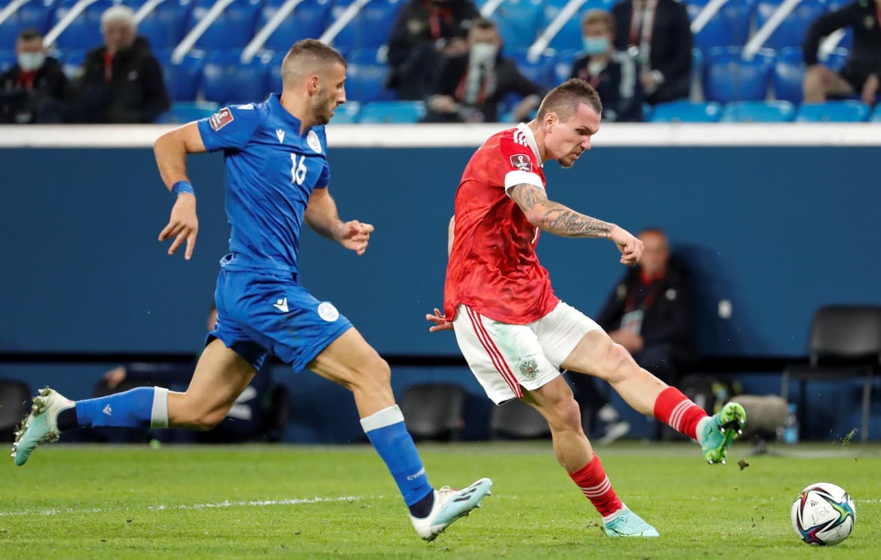 Rusia destroza a Chipre 6-0 durante la fecha UEFA rumbo a Catar 2022. Yerokhin marcó doblete, Smolov, Mostovoi, Sutomín y Zabolotny sumaron un tanto, dando un triunfo avasallador. Luxemburgo triunfa 3-1 sobre Azerbaiján y Macedonia del Norte goleó a Armenia 5-0.
