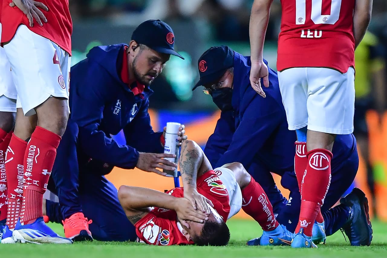 Con un gol de Daniel Álvarez de último minuto, Toluca derrotó a León a domicilio en la Jornada 5 para tomar el subliderato del Apertura 2022. El marcador no reflejó el tremendo dominio de los Diablos Rojos en la segunda parte, que se cansaron de fallar y perdonar ante Cota.