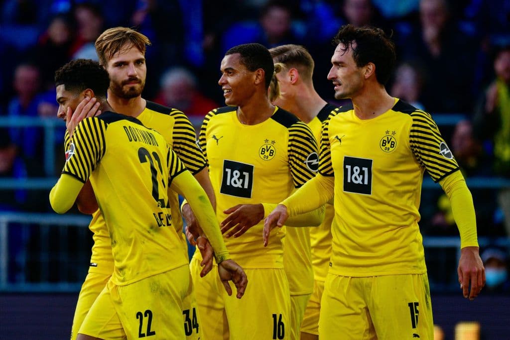 De la mano de Lewandowski, Bayen golea 4-0 al Hoffenheim, sin Erling Braut Halaand, Borussia Dortmund logra vencer 1-3 al Arminia Bielefeld, Leipzig golea 4-1 al Greuther y Freiburg vence 0-2 en su visita al Wolfsburg.