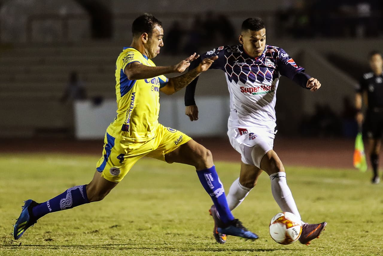Y apenas a los 5 minutos del partido el español Ian González adelantó 1-0 a los del Atlético San Luis, silenciando al Estadio Héroe de Nacozari que lució una buena entrada en la capital sonorense.