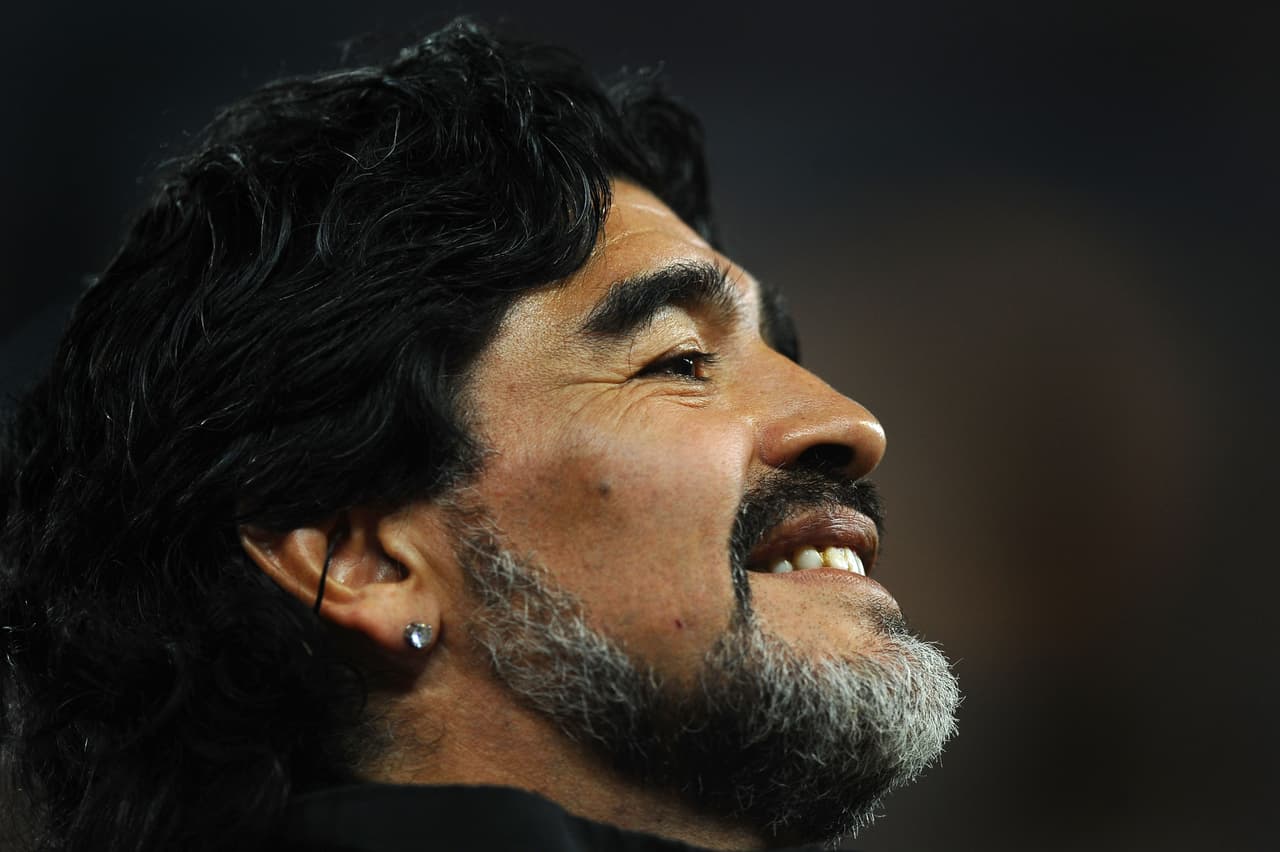 Ese triunfo 3-1 contra el 'Tri' fue la última alegría del '10' como estratega de Argentina, pues después cayó 4-0 en cuartos de final contra Alemania y fue despedido del equipo.