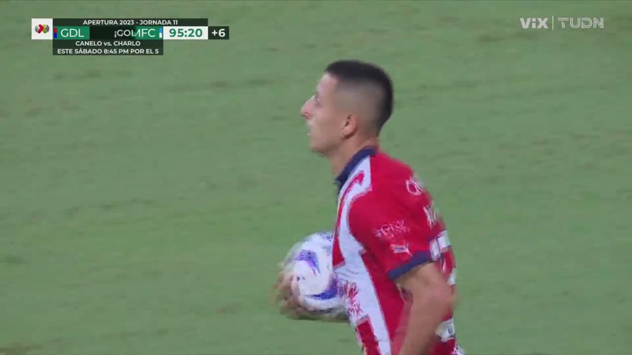 El Piojo mete un golazo para maquillar el resultado para las Chivas