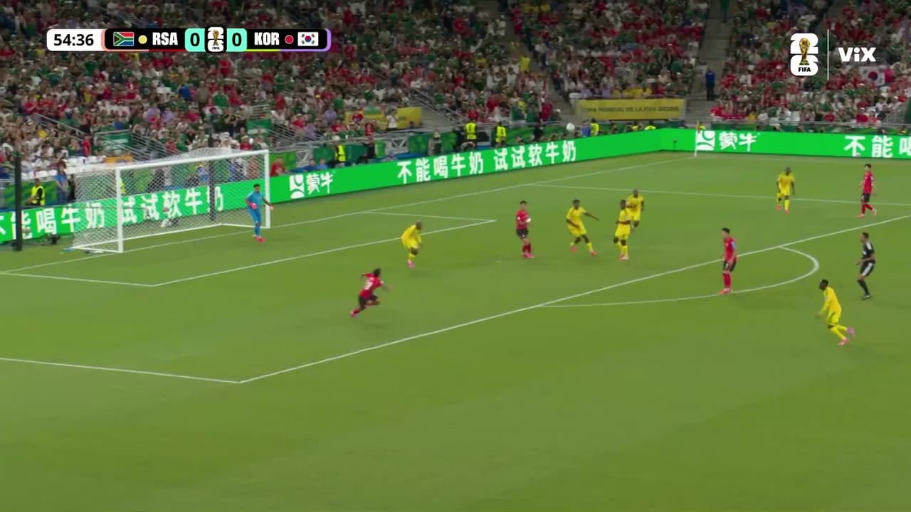 ¡En Monterrey se enteran del gol de Mateo Chávez!