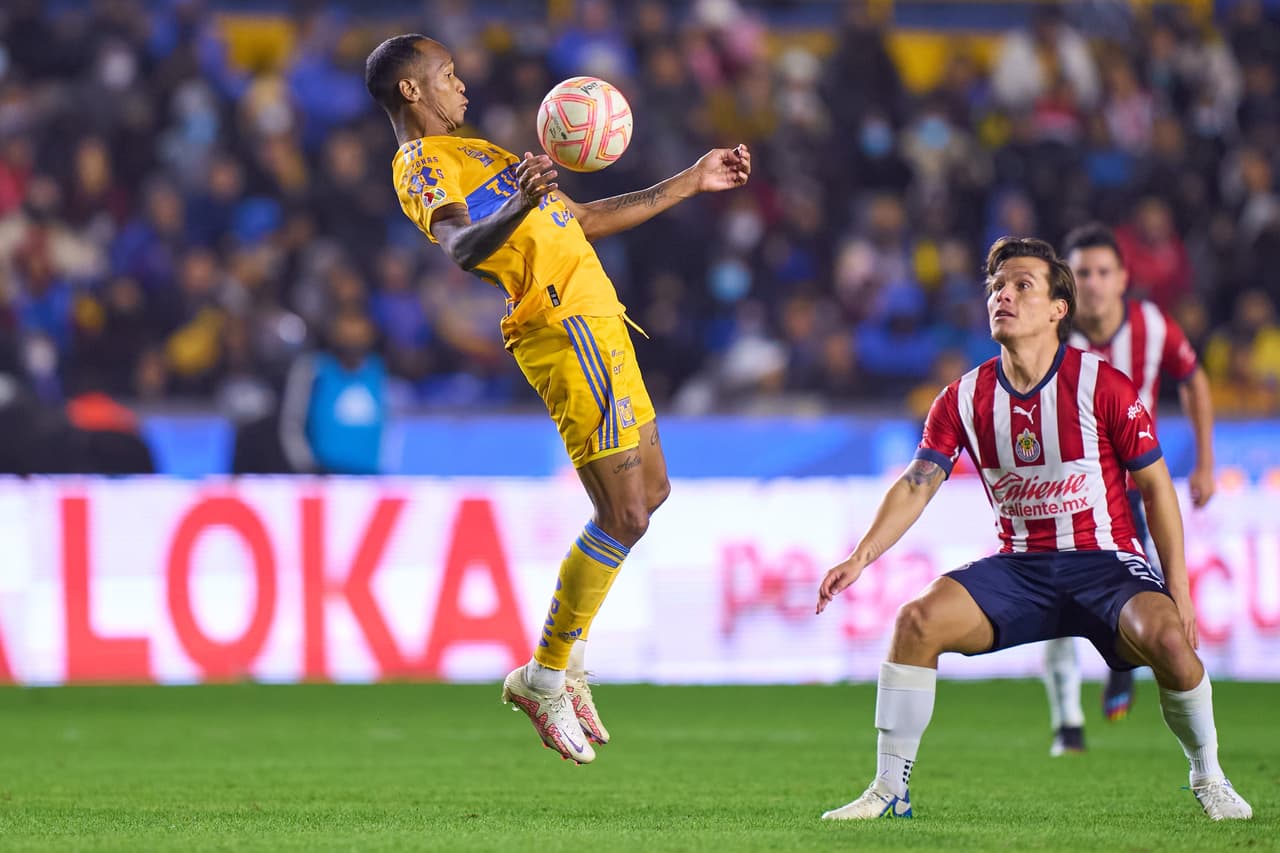 Chivas viene de atrás para pasar a la Final de la Copa por México mientras que Toluca y la Máquina no se hacen daño